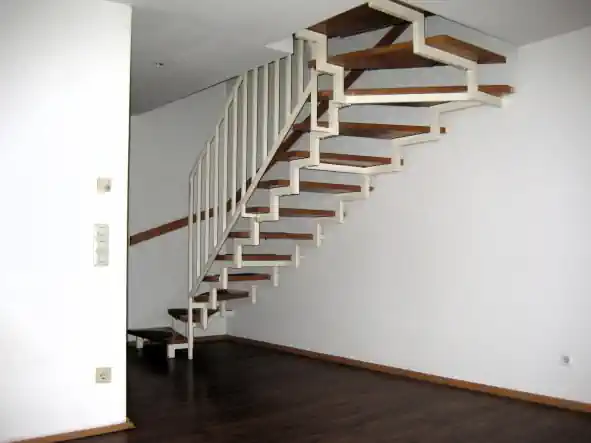 Treppenaufgang 2. Wohnebene